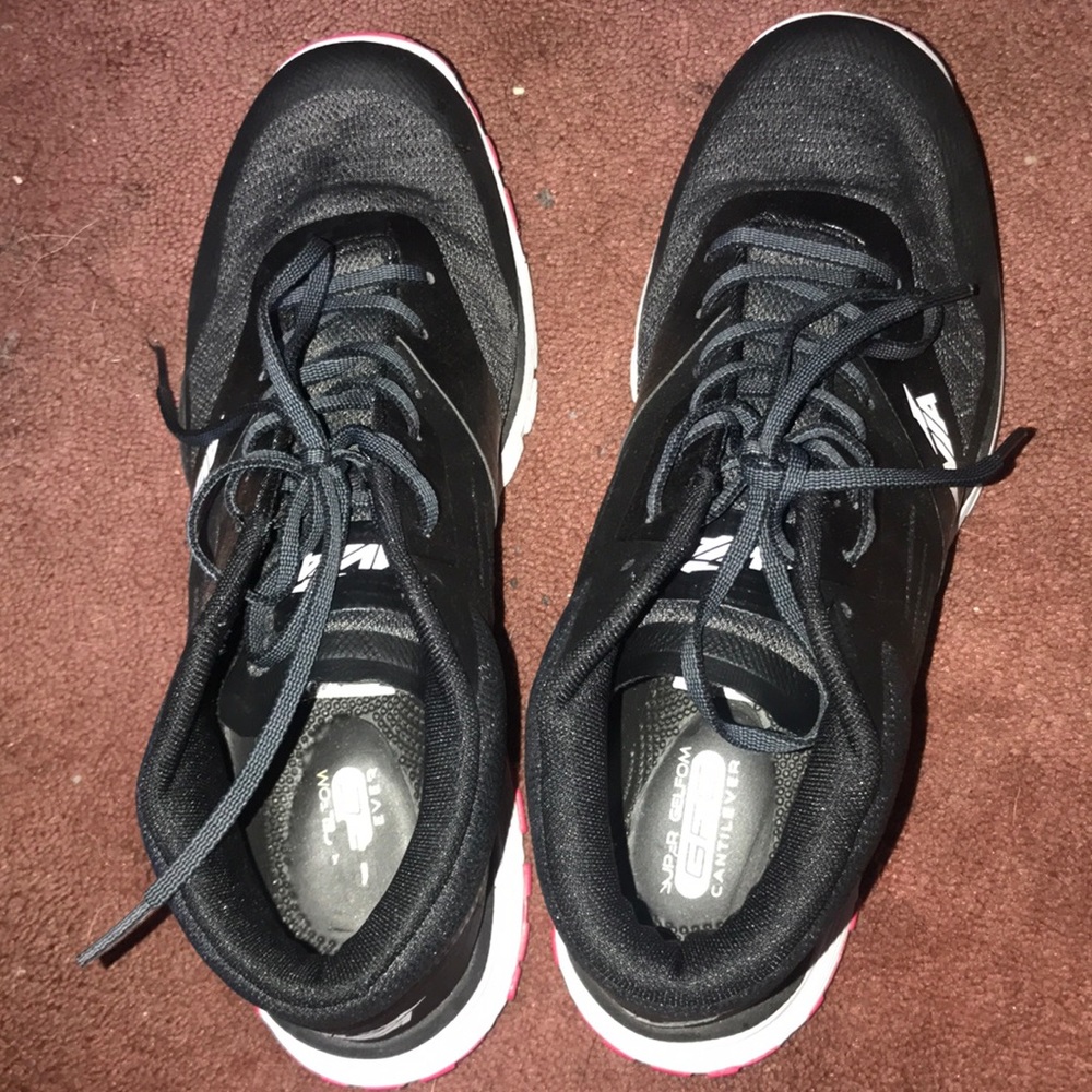 Avía Men’s Sneakers